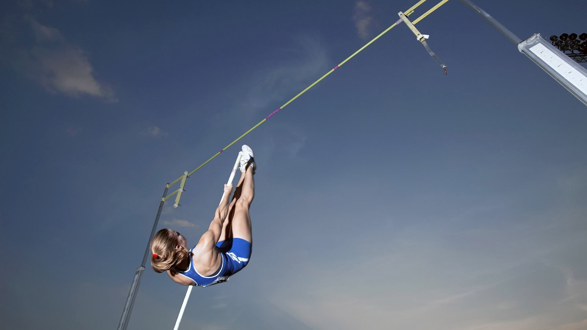 Uzi归来虽败犹荣，首秀状态爆棚点燃德国观众
